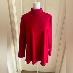 NWOT APPLESEEDS RED MOCK NECK TUNIC PL
